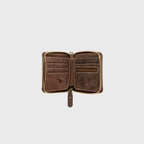 01-marin-inside-brown-h