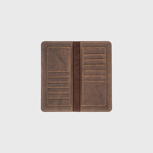 1-Adrian-inside-brown-h