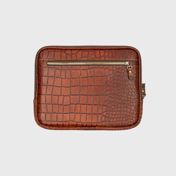 1-august-back-brown-p