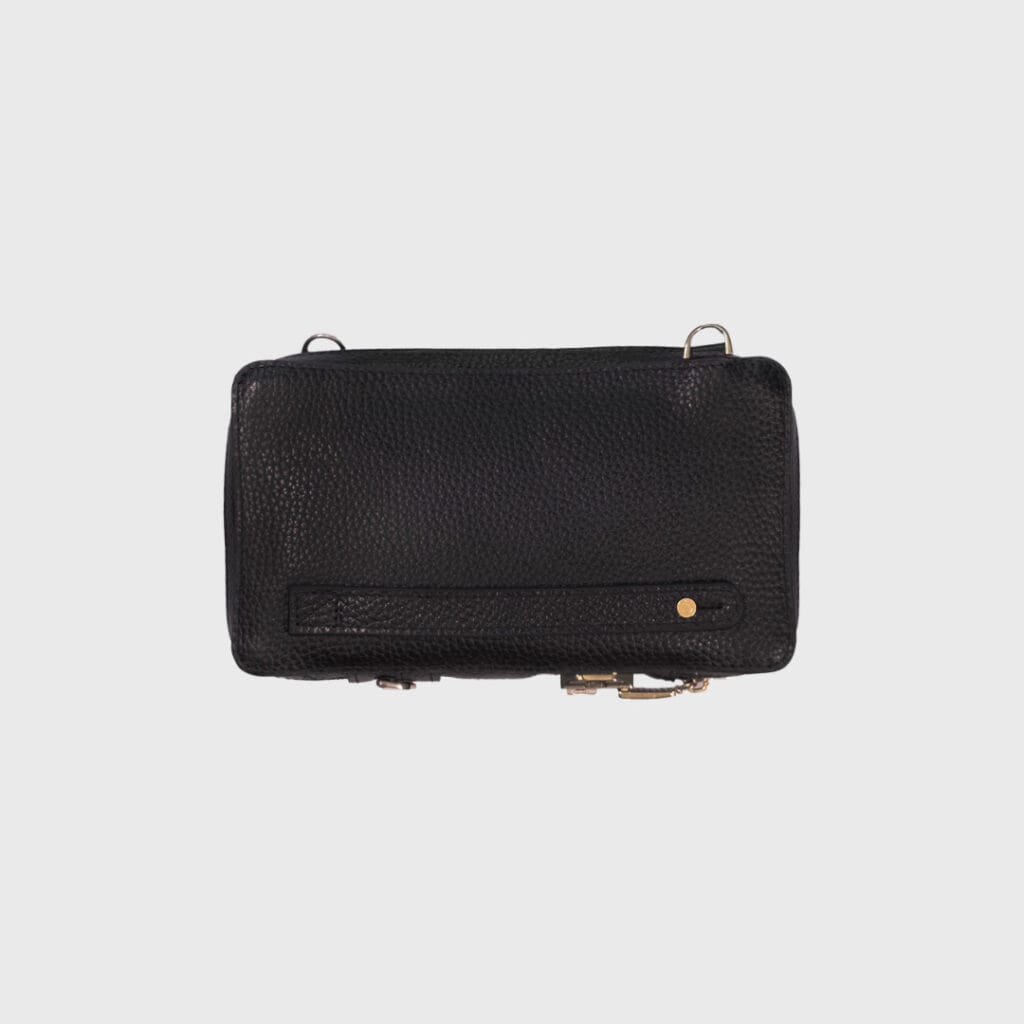 01-leon-back-black-f