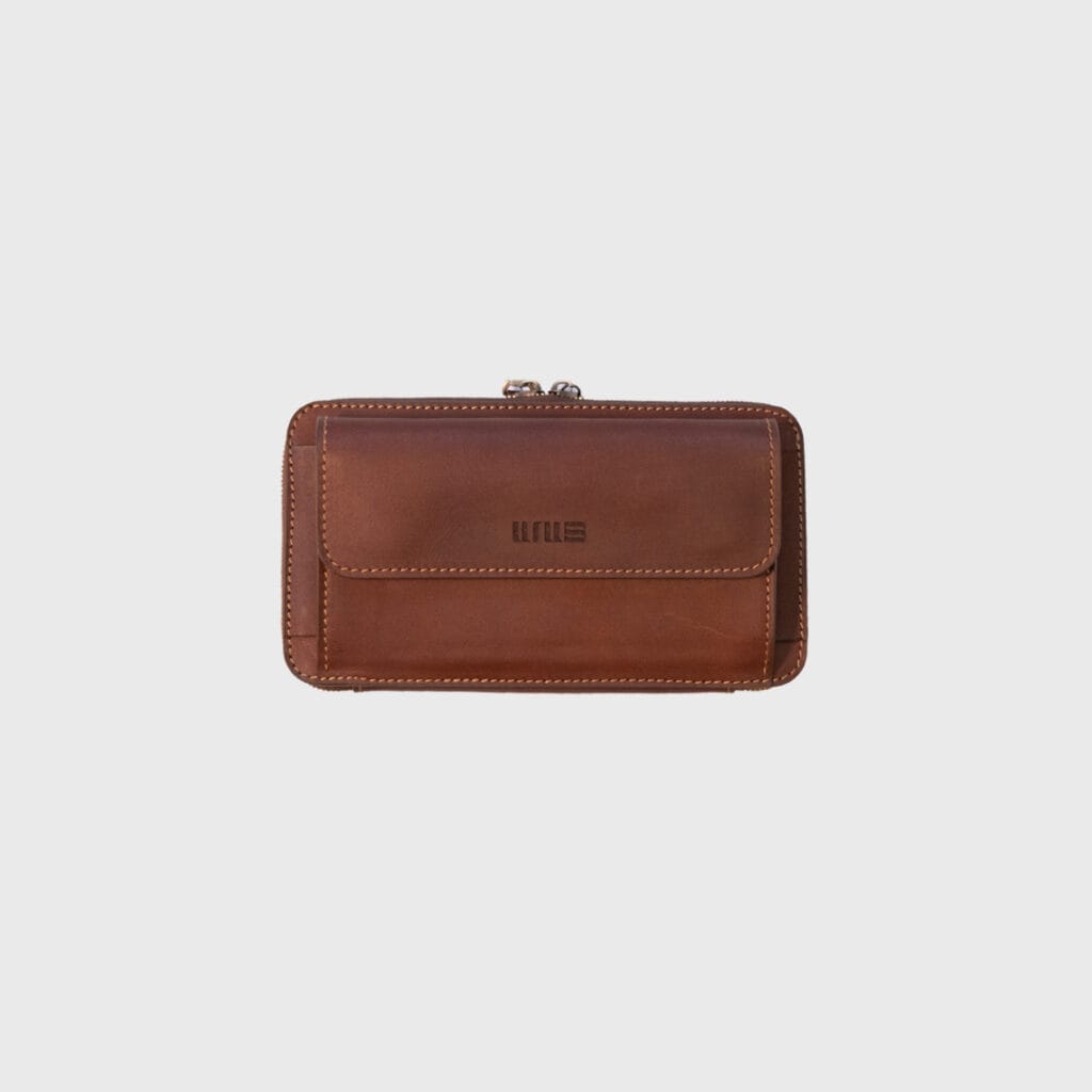 01-lewis-front-brown-h