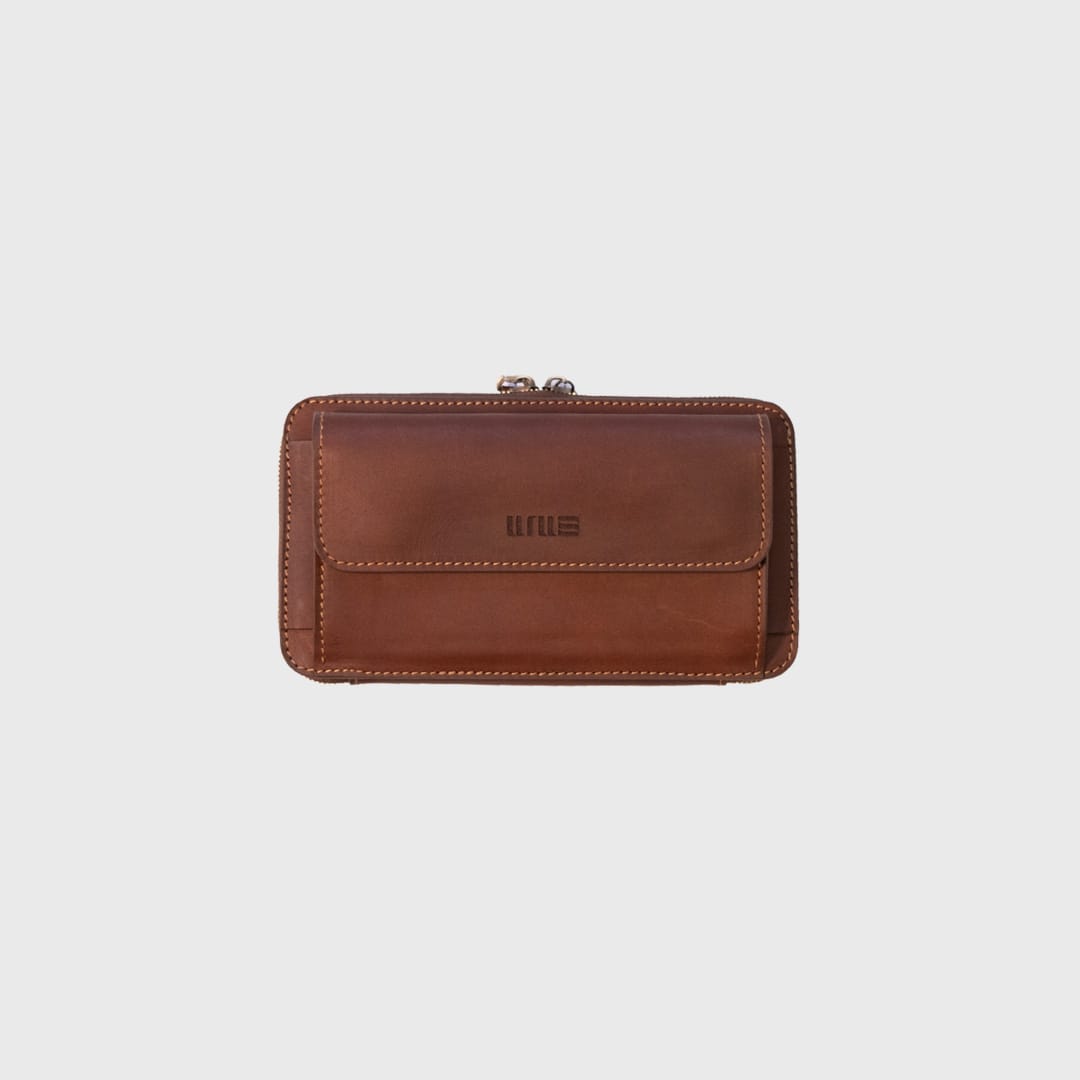 01-lewis-front-brown-h 01-lewis-front-brown-h